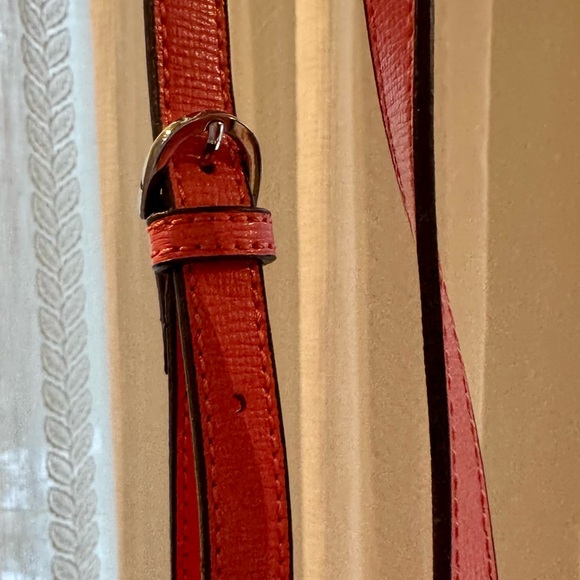 Pink LK Bennett petite shoulder bag - Picture 4 of 4